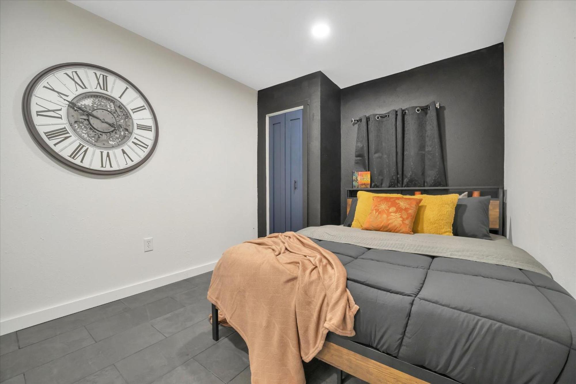 Apartment Walk To Stadium, Free Parking